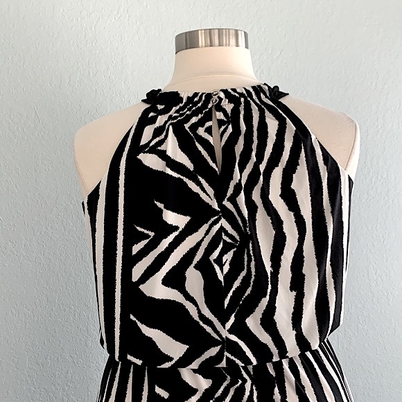 Chico’s Zebra Print Maxi Knit Dress - Picture 11 of 16
